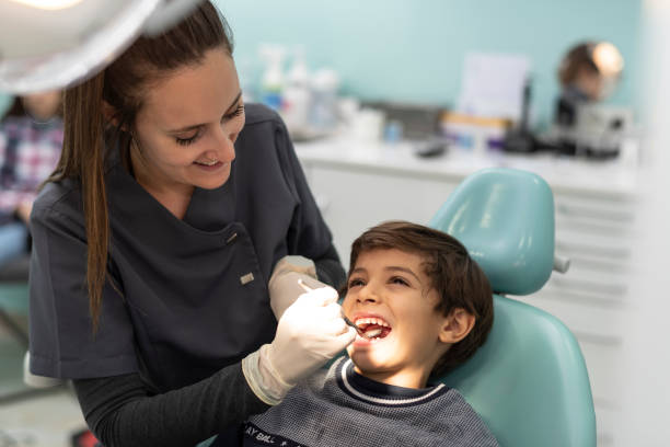 Best Dentist for Tooth Abscess  in Marshalltown, IA