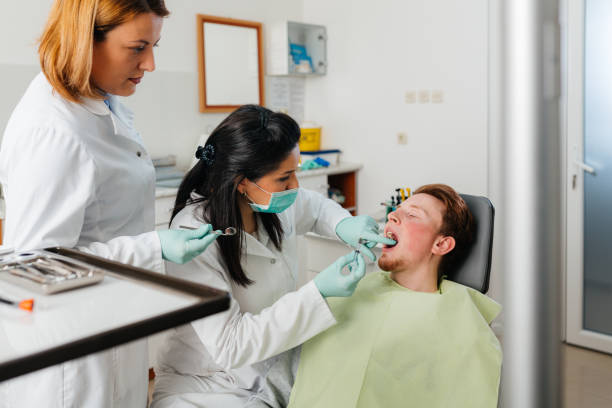 Best Emergency Dentist Open Today  in Marshalltown, IA